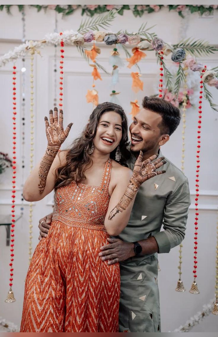 Bridal hand mehendi photography with jewelry details